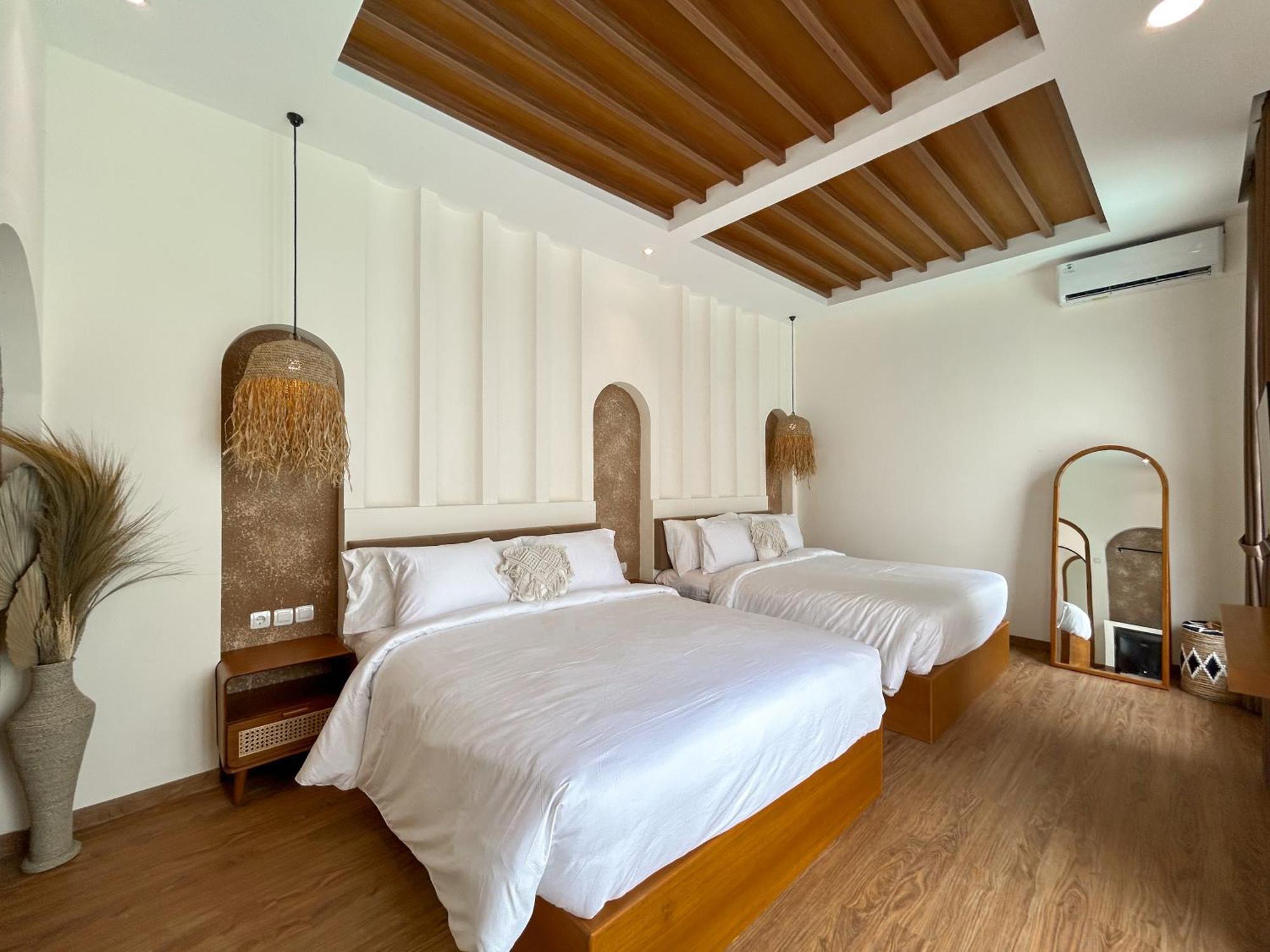 Tujuan Jogja Villas Arjuna With Private Pool Tugu Exteriör bild